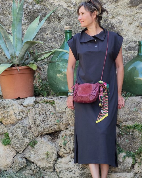Patron Marina en version longue. En jersey Deep Charcoal Atelier Brunette