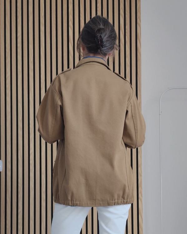 Veste Jane en canva Mocha de chez Atelier Brunette.