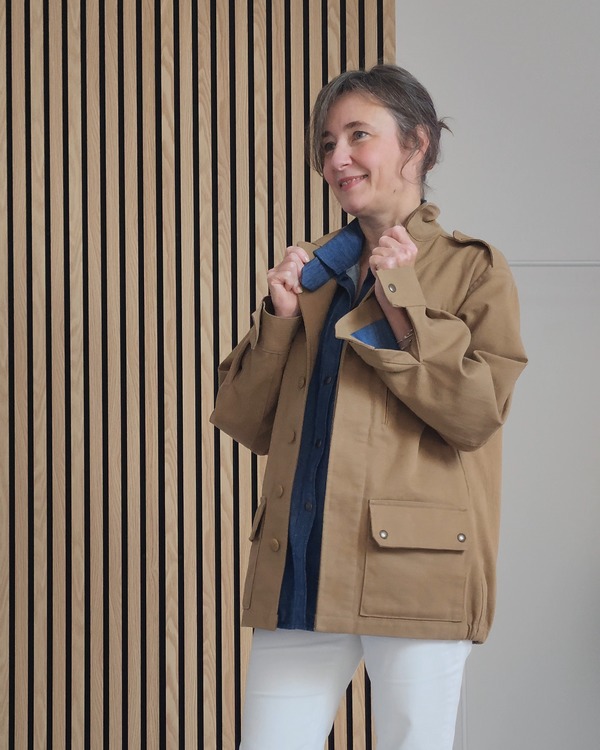 Veste Jane en canva Mocha de chez Atelier Brunette.